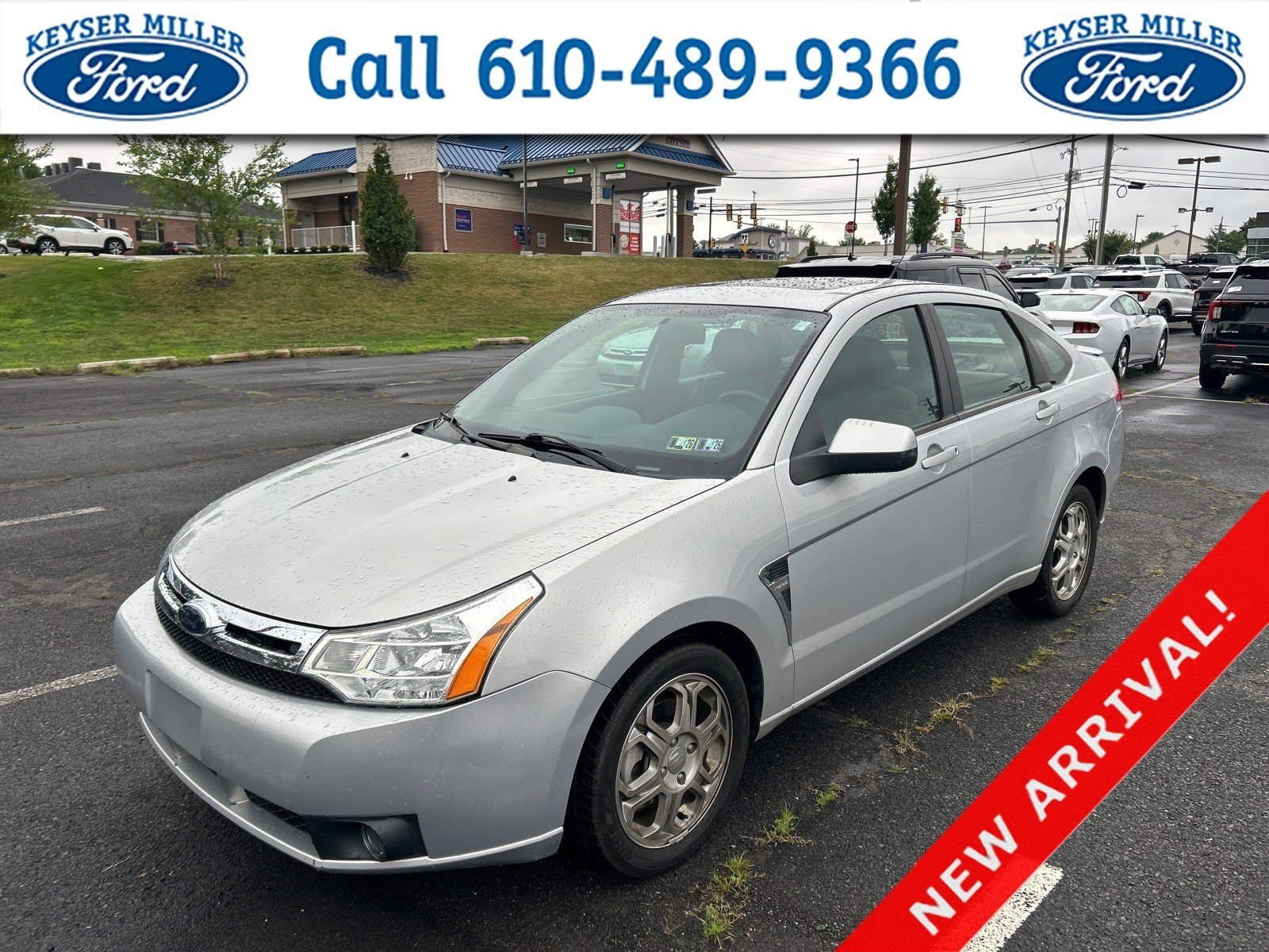 Used 2008 Ford Focus SES FWD image 1