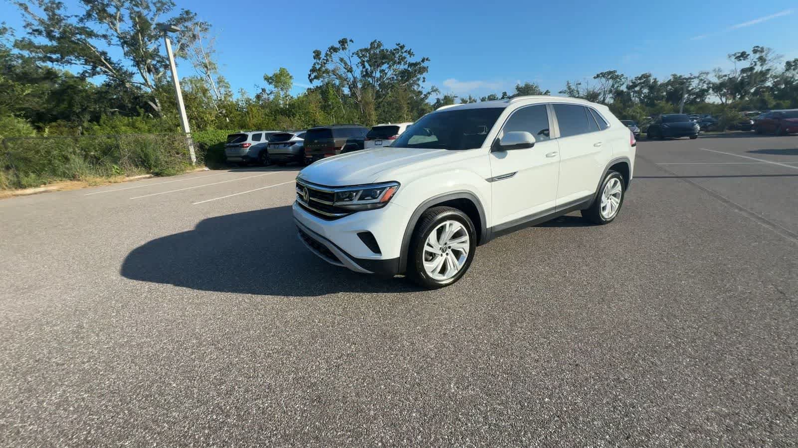 Used 2021 Volkswagen Atlas Cross Sport SEL FWD image 4