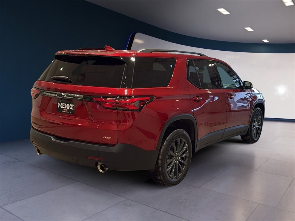 Used 2023 Chevrolet Traverse RS image 7