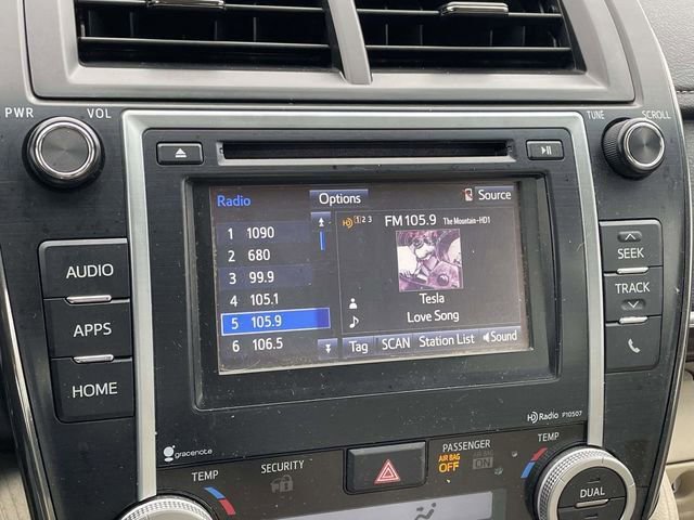 Used 2014 Toyota Camry XLE w/ Leather Package image 27