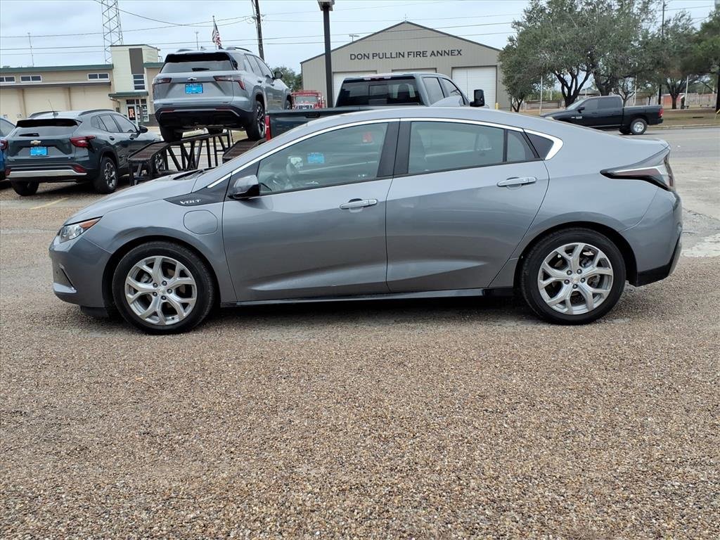 Used 2018 Chevrolet Volt Premier w/ Driver Confidence Package image 2