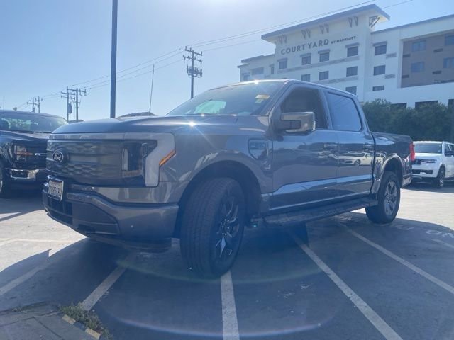 Used 2024 Ford F150 Lightning Lariat AWD/4WD image 3