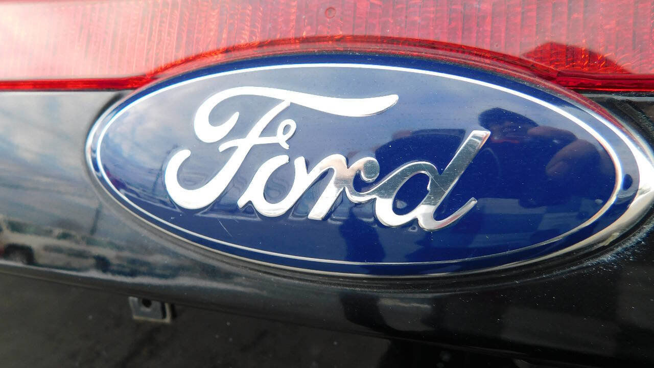 Used 2012 Ford Fusion SE image 14