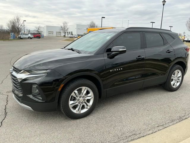 Used 2019 Chevrolet Blazer LT image 3