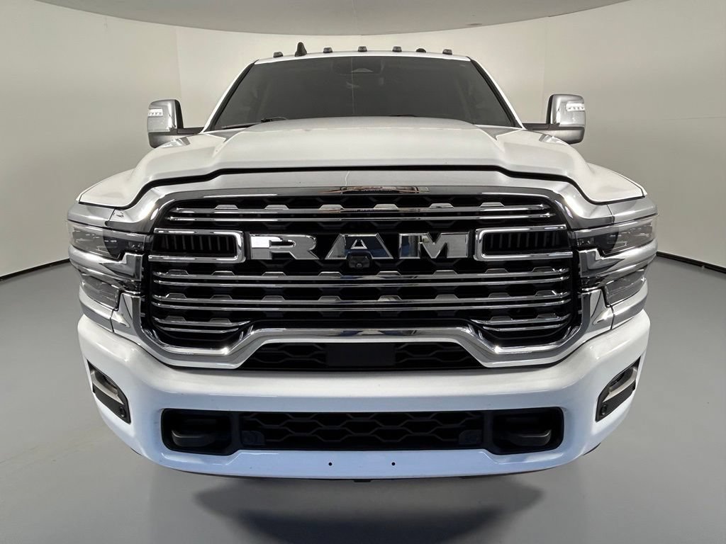 Used 2025 RAM 3500 Longhorn AWD/4WD image 2