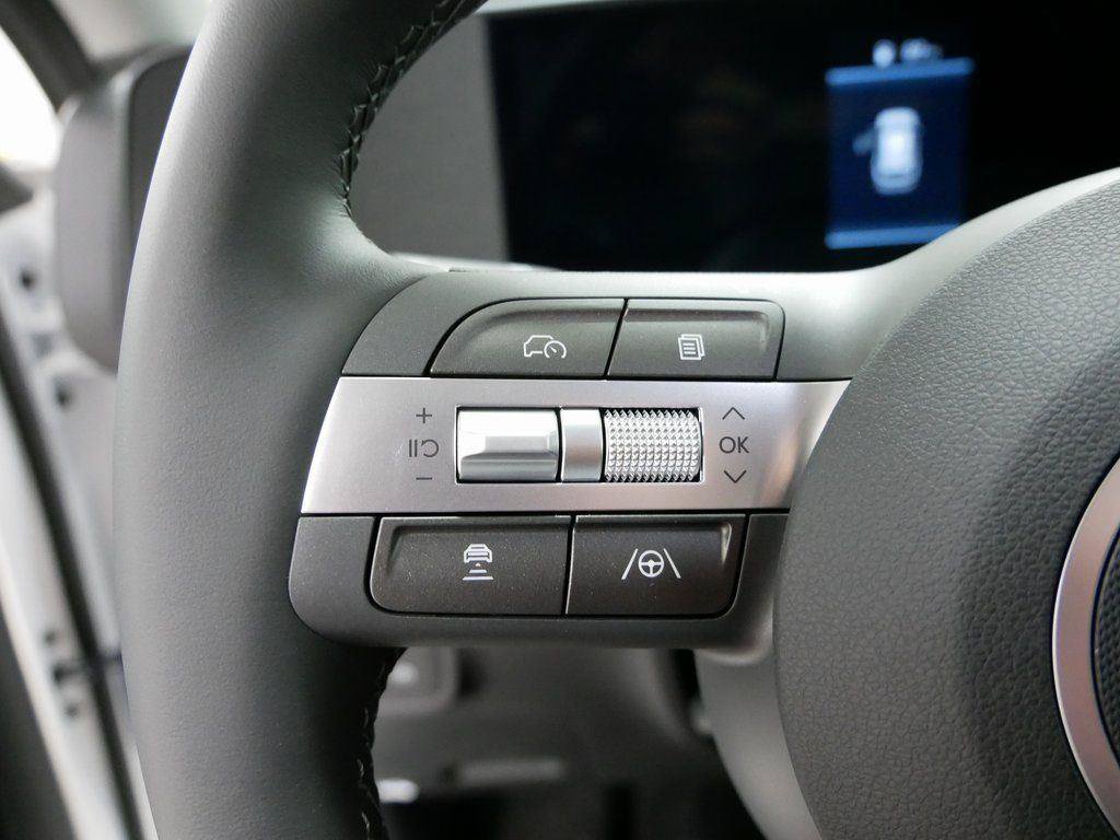 Used 2026 Hyundai Kona SEL Sport AWD/4WD image 17