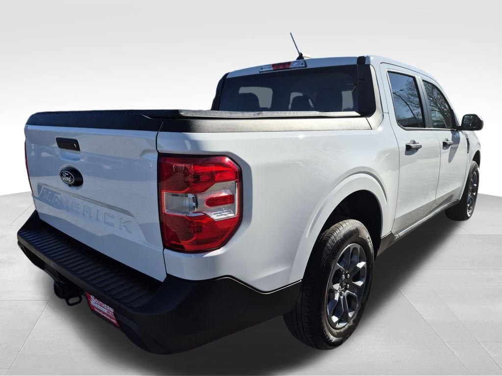 Used 2025 Ford Maverick XLT w/ Equipment Group 302A image 11