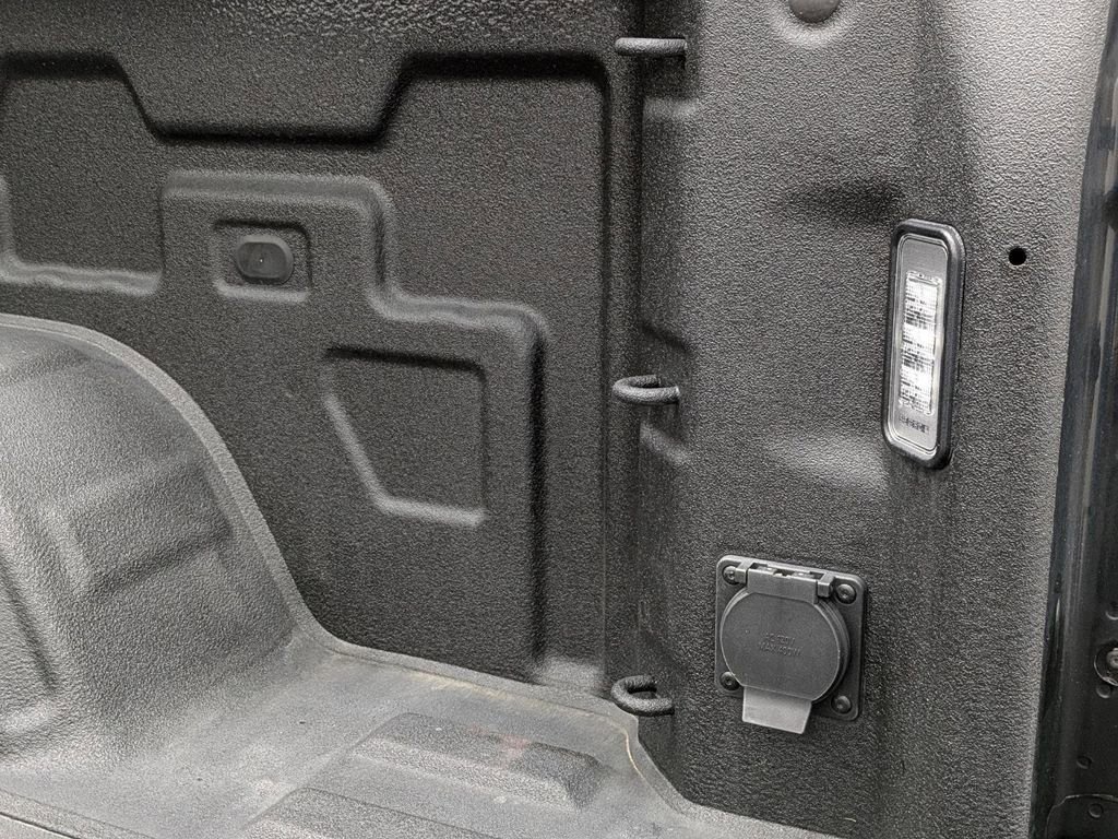 Used 2024 GMC Sierra 1500 Denali image 16