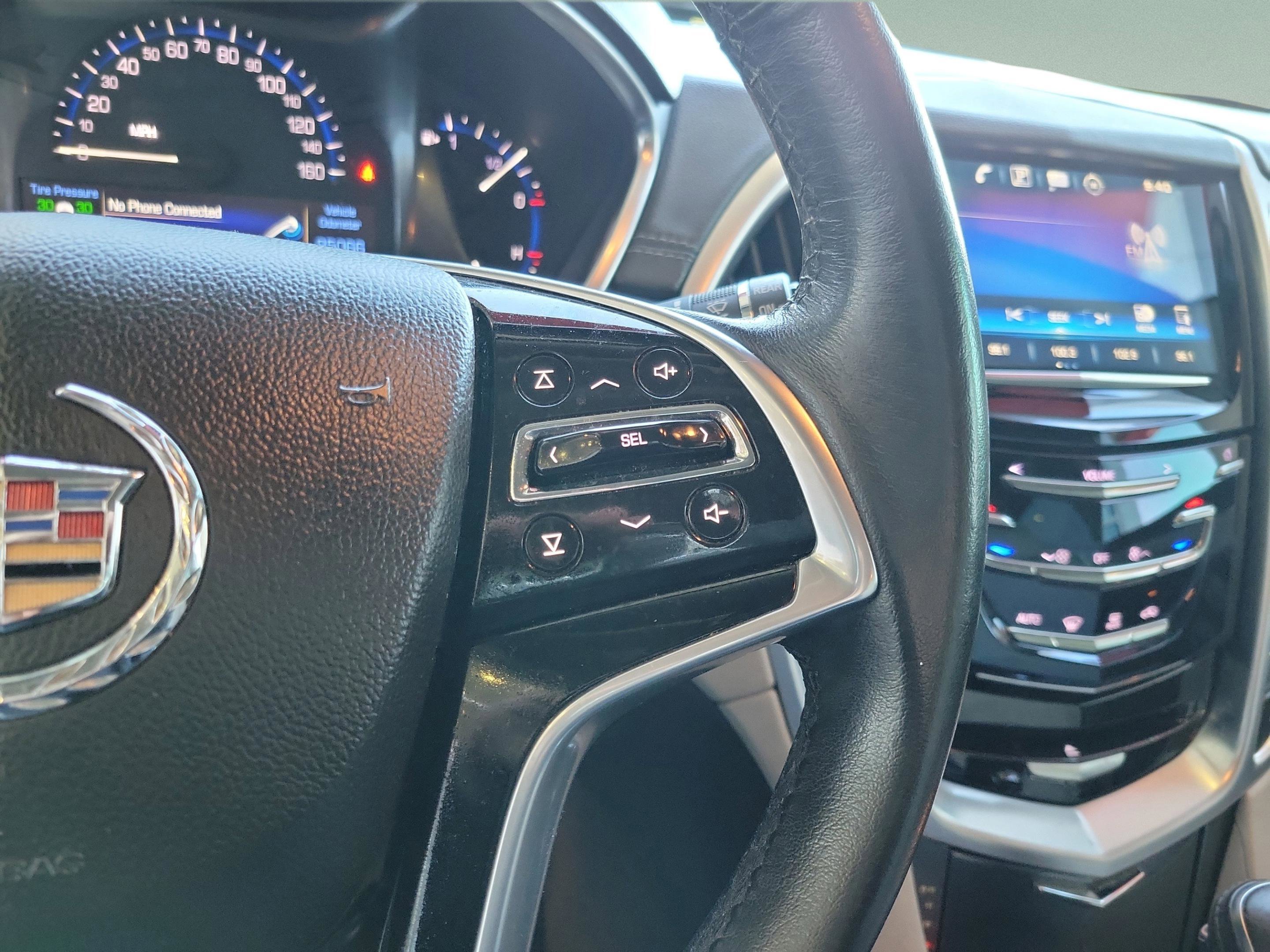 Used 2015 Cadillac SRX FWD image 18