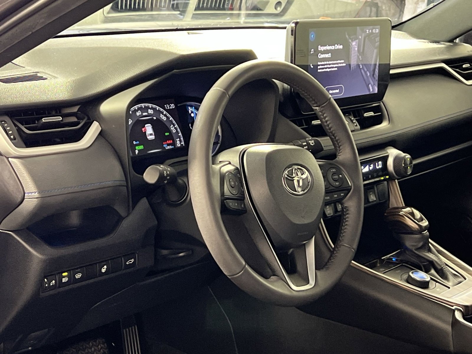 Used 2024 Toyota RAV4 XSE w/ Weather Package image 17