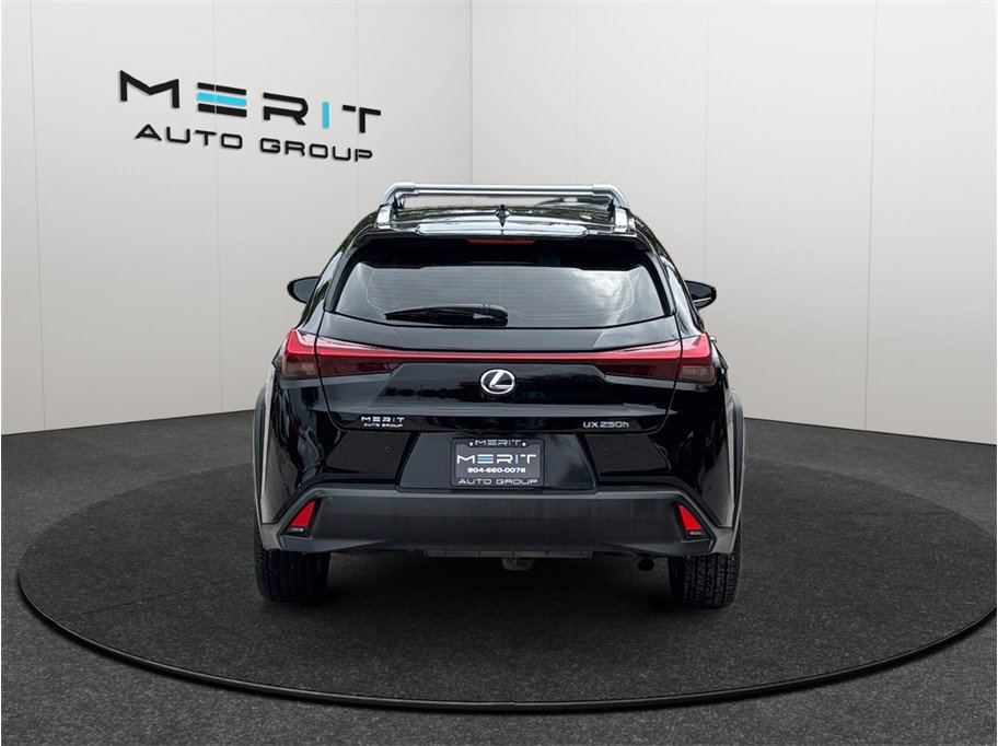 Used 2021 Lexus UX 250h w/ Premium Package image 8