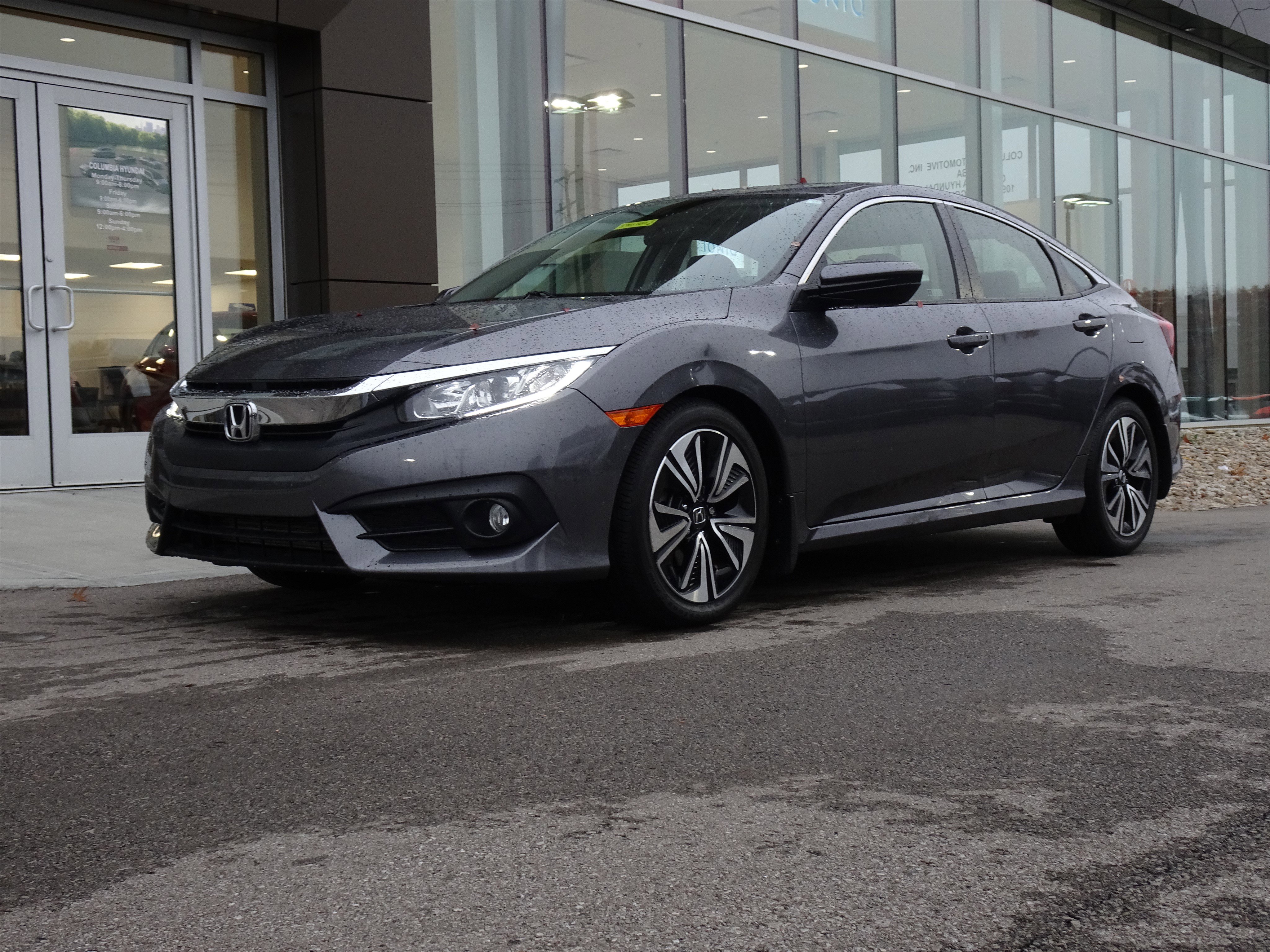 Used 2018 Honda Civic EX-T image 1