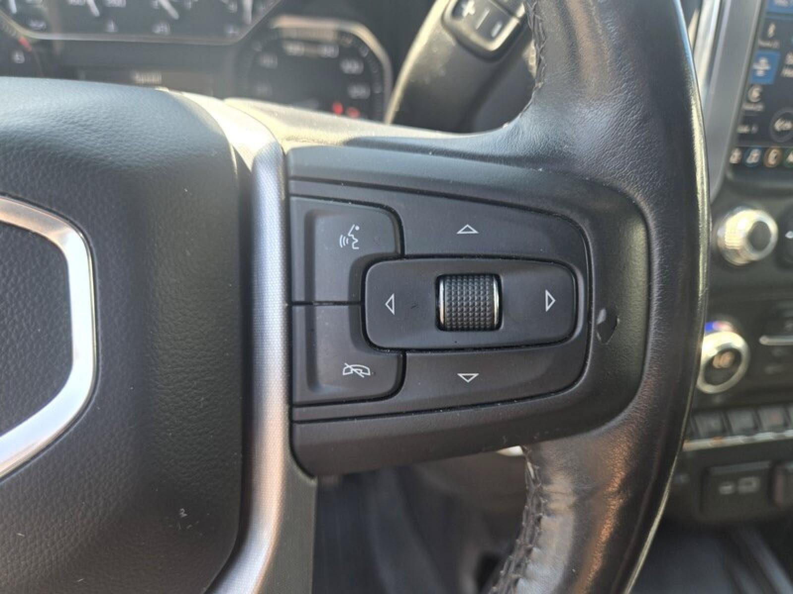 Used 2022 GMC Sierra 1500 SLT w/ SLT Premium Plus Package AWD/4WD image 11