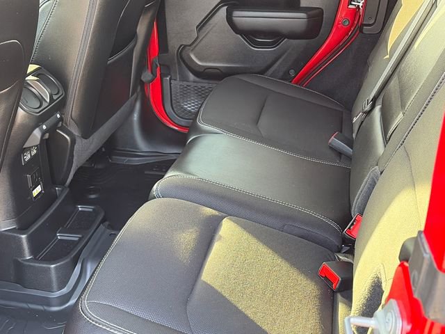 Used 2021 Jeep Wrangler Unlimited Sport image 12