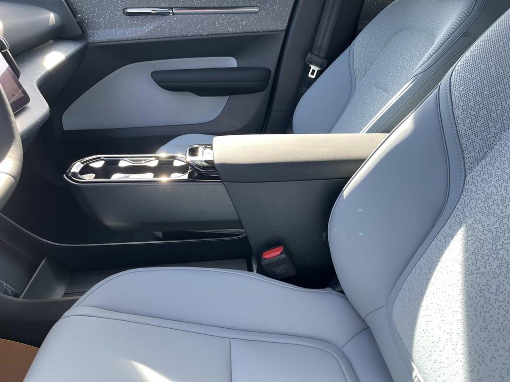New 2026 Volvo EX30 Ultra image 22