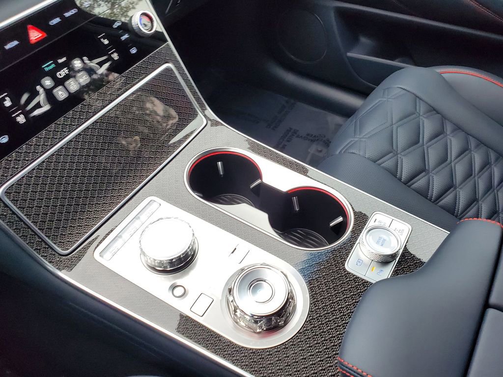 New 2025 Genesis GV80 3.5T e-SC image 10