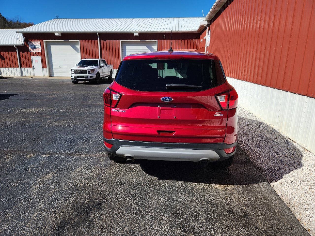 Used 2019 Ford Escape SE AWD/4WD image 4