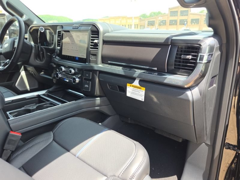 New 2026 Ford F250 Platinum AWD/4WD image 16