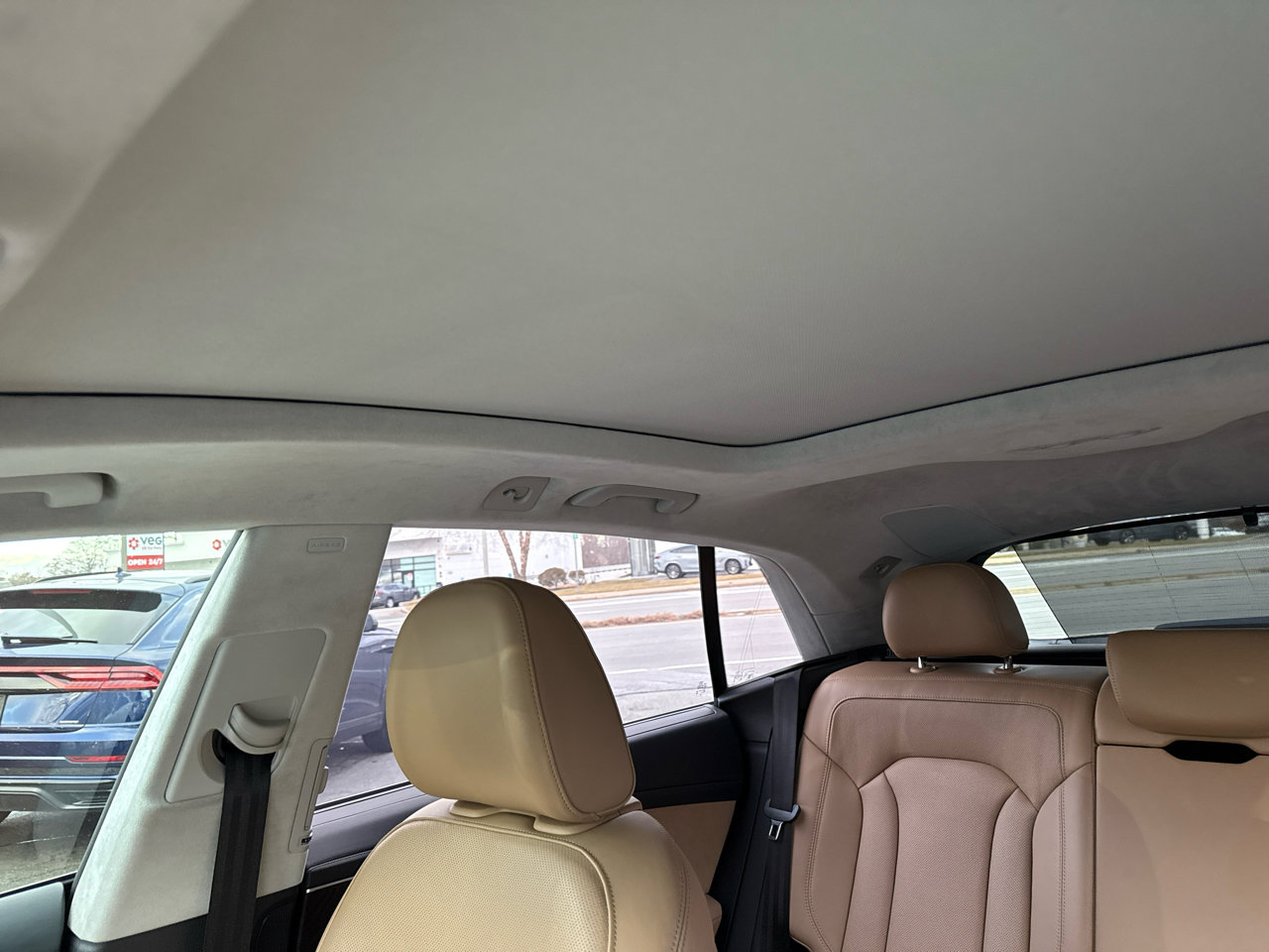 Used 2021 Audi Q8 Prestige w/ Prestige Package image 61