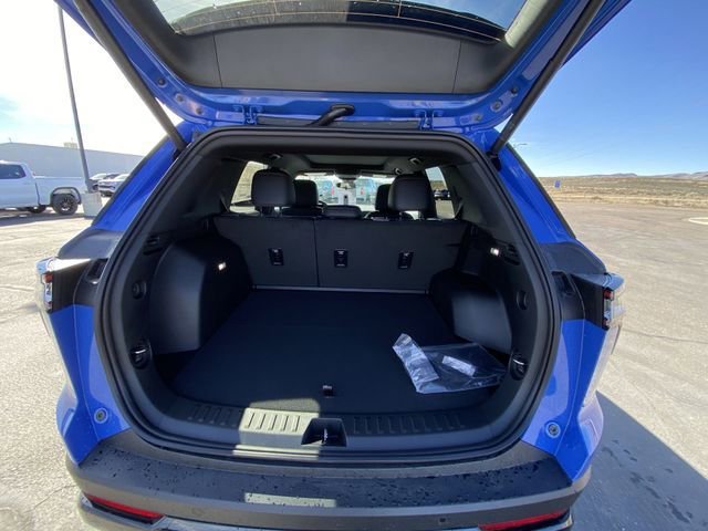 New 2026 Chevrolet Equinox RS w/ Convenience Package III AWD/4WD image 24