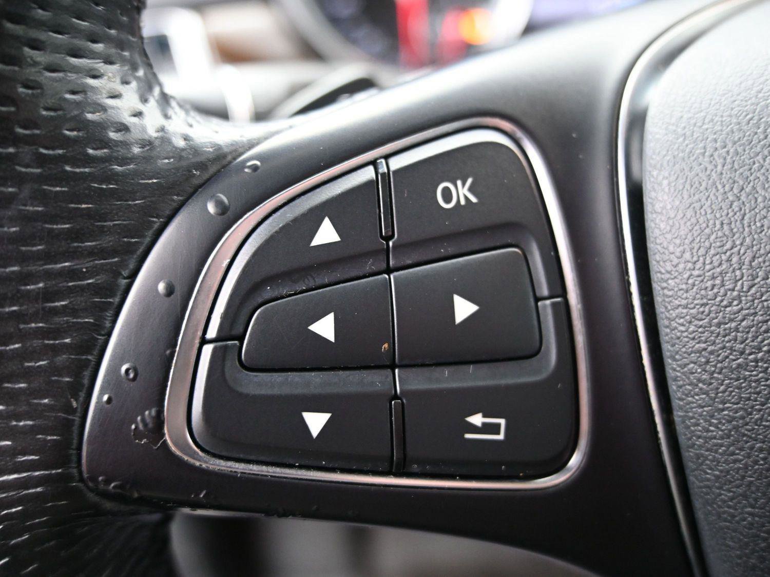 Used 2017 Mercedes-Benz GLE 350 4MATIC image 8