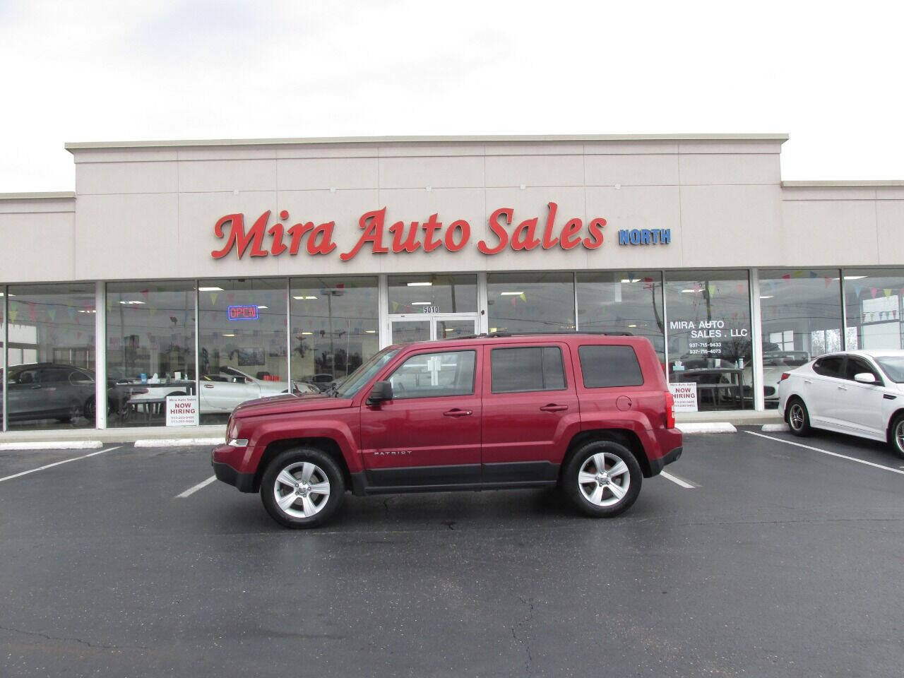 Used 2014 Jeep Patriot Latitude FWD image 1