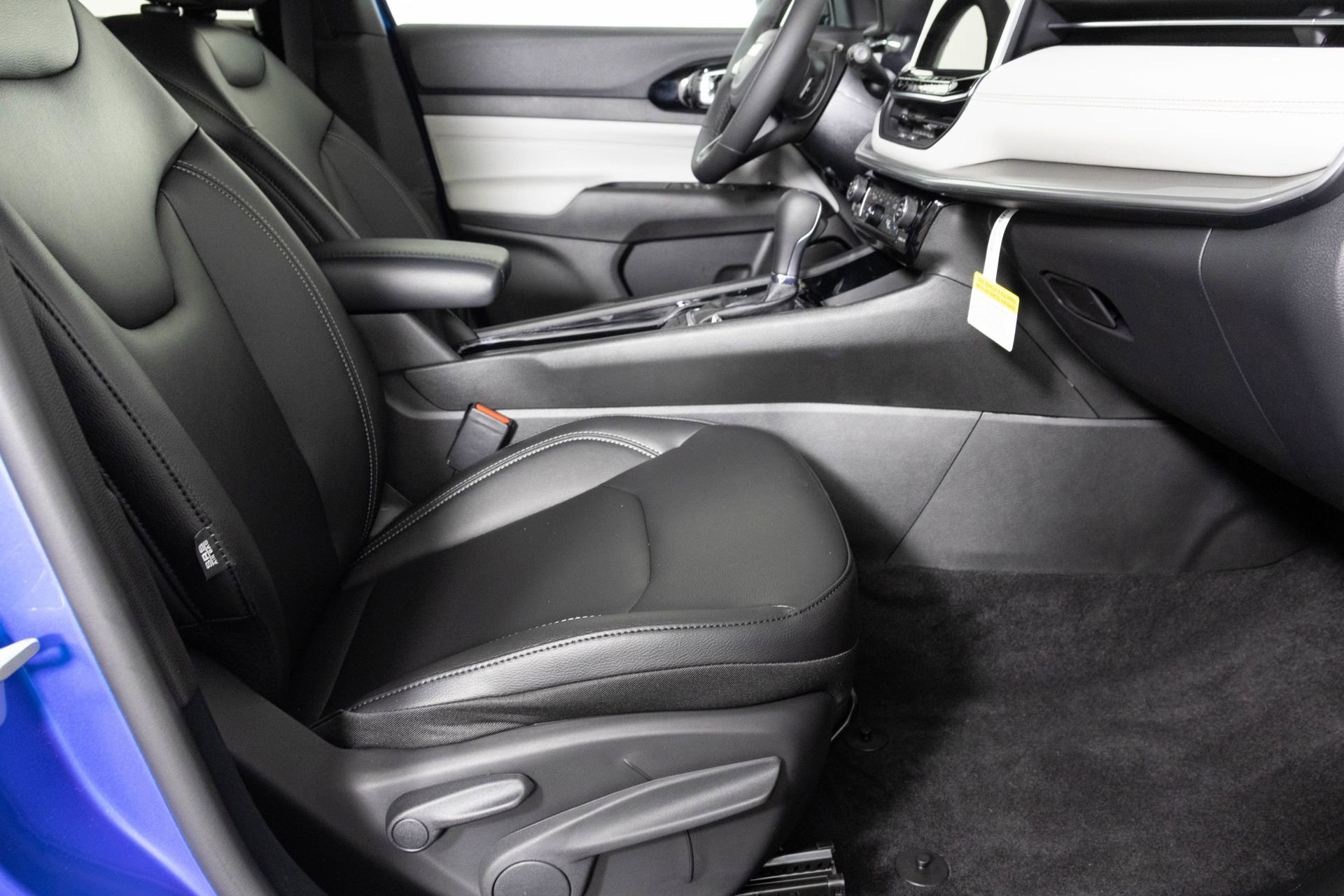 New 2026 Jeep Compass Limited image 33