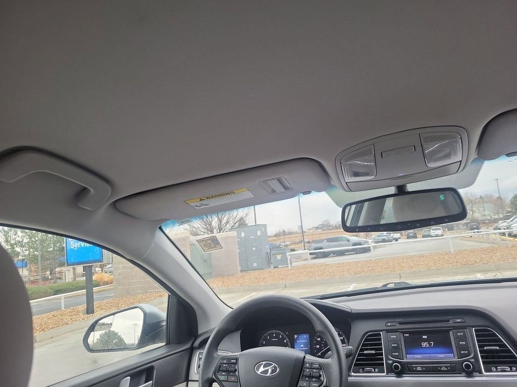 Used 2015 Hyundai Sonata Sport image 11