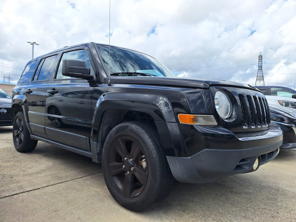 Used 2015 Jeep Patriot Sport w/ Power Value Group image 3