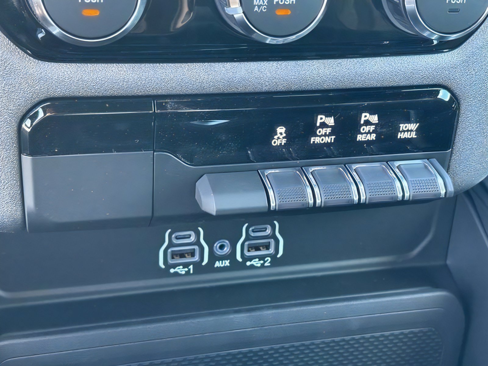 New 2027 RAM 1500 Tradesman AWD/4WD image 24