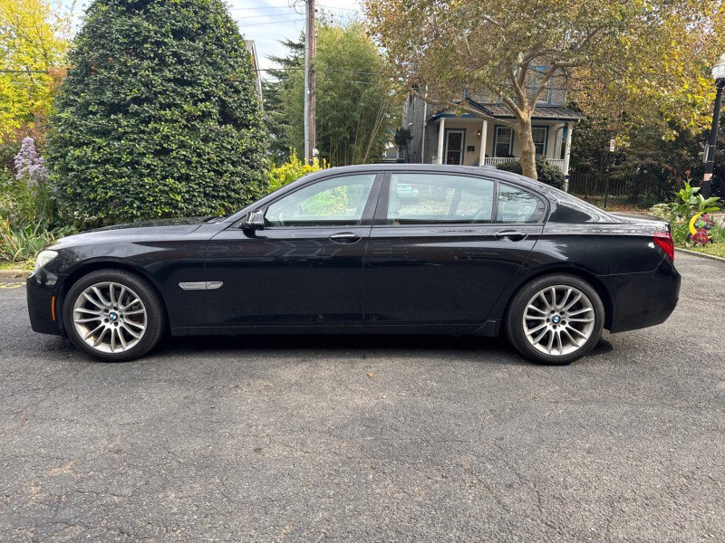 Used 2015 BMW 740Li xDrive AWD/4WD image 7