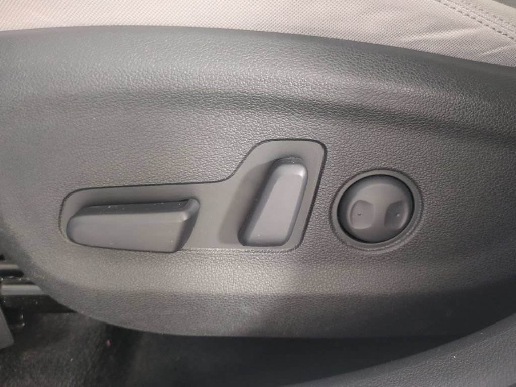 Used 2021 Hyundai Tucson SEL w/ Cargo Package FWD image 23