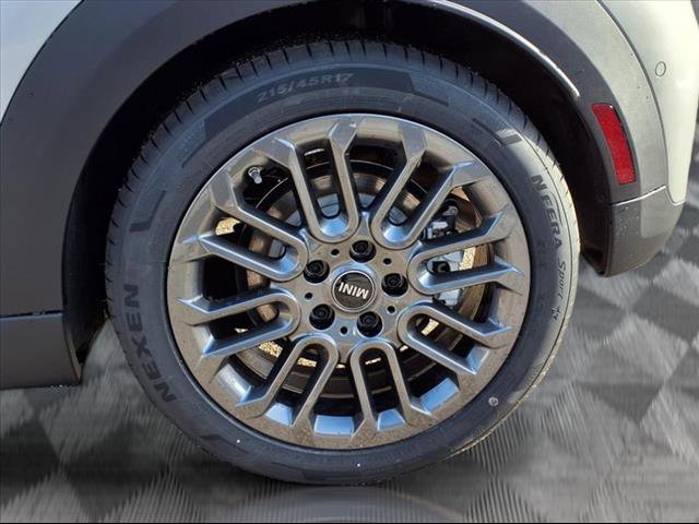 Certified 2025 MINI Cooper S image 12