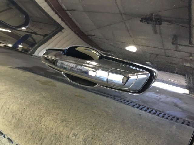 New 2026 Chevrolet Traverse LT w/ Midnight/Sport Edition image 12