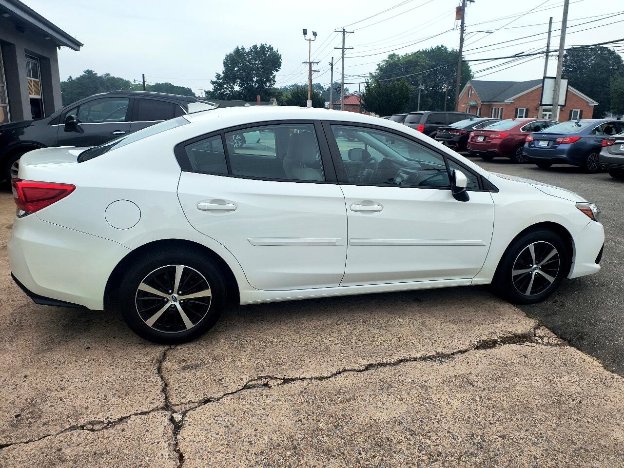 Used 2022 Subaru Impreza 2.0i Premium image 22