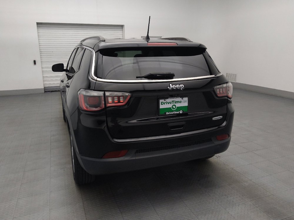 Used 2020 Jeep Compass Latitude FWD image 6
