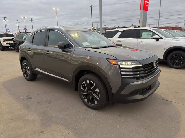 New 2026 Nissan Kicks SV w/ SV Premium Package image 3