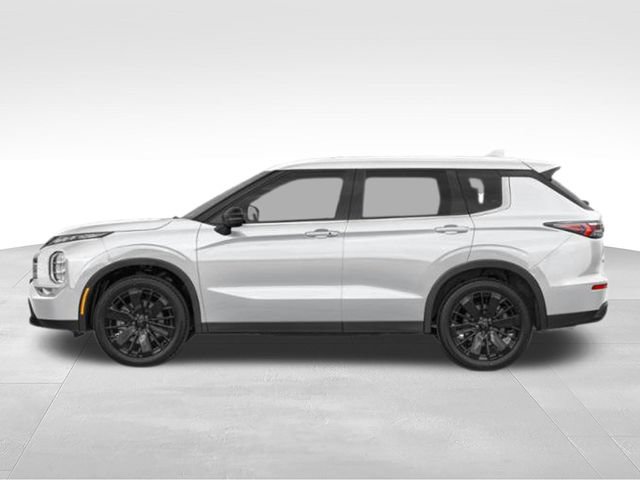 New 2026 Mitsubishi Outlander LE FWD image 3
