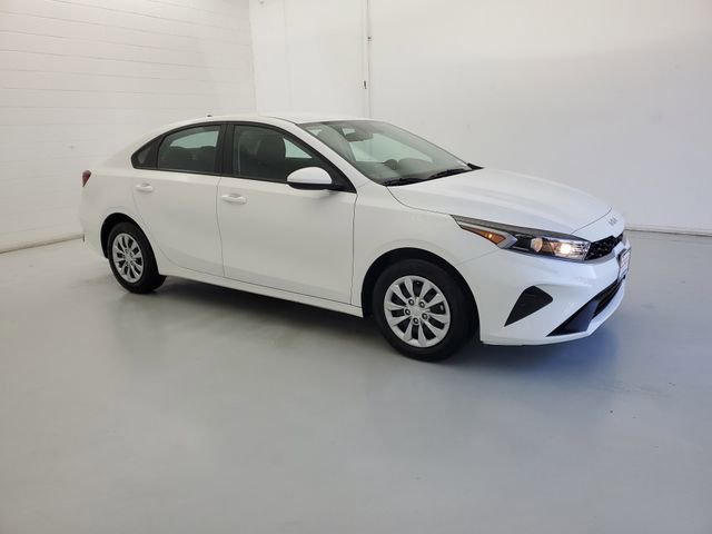 Used 2024 Kia Forte LX image 4