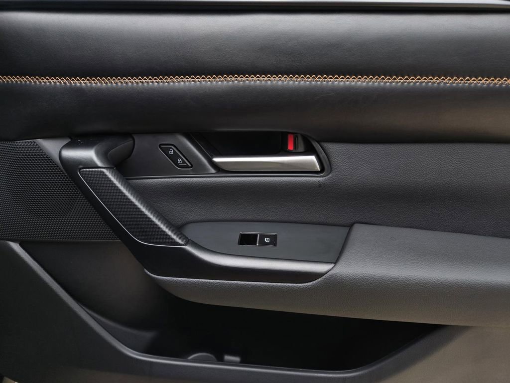 New 2026 MAZDA CX-50 AWD 2.5 Hybrid w/ Cargo Package image 9