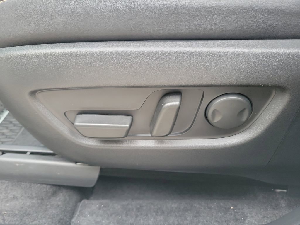 Certified 2025 MAZDA CX-90 3.3 Turbo S w/ Premium Package image 21