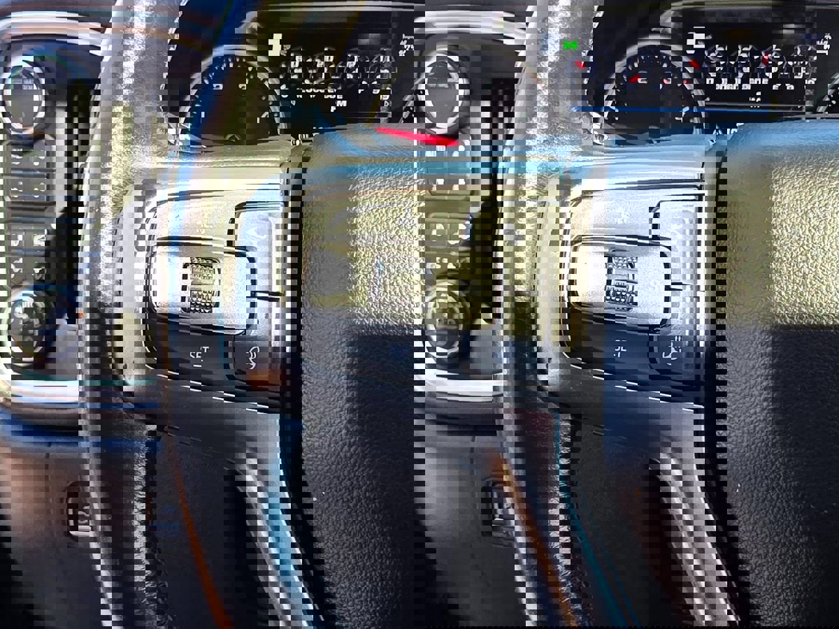 Used 2020 Chevrolet Silverado 2500 LTZ w/ LTZ Premium Package image 35