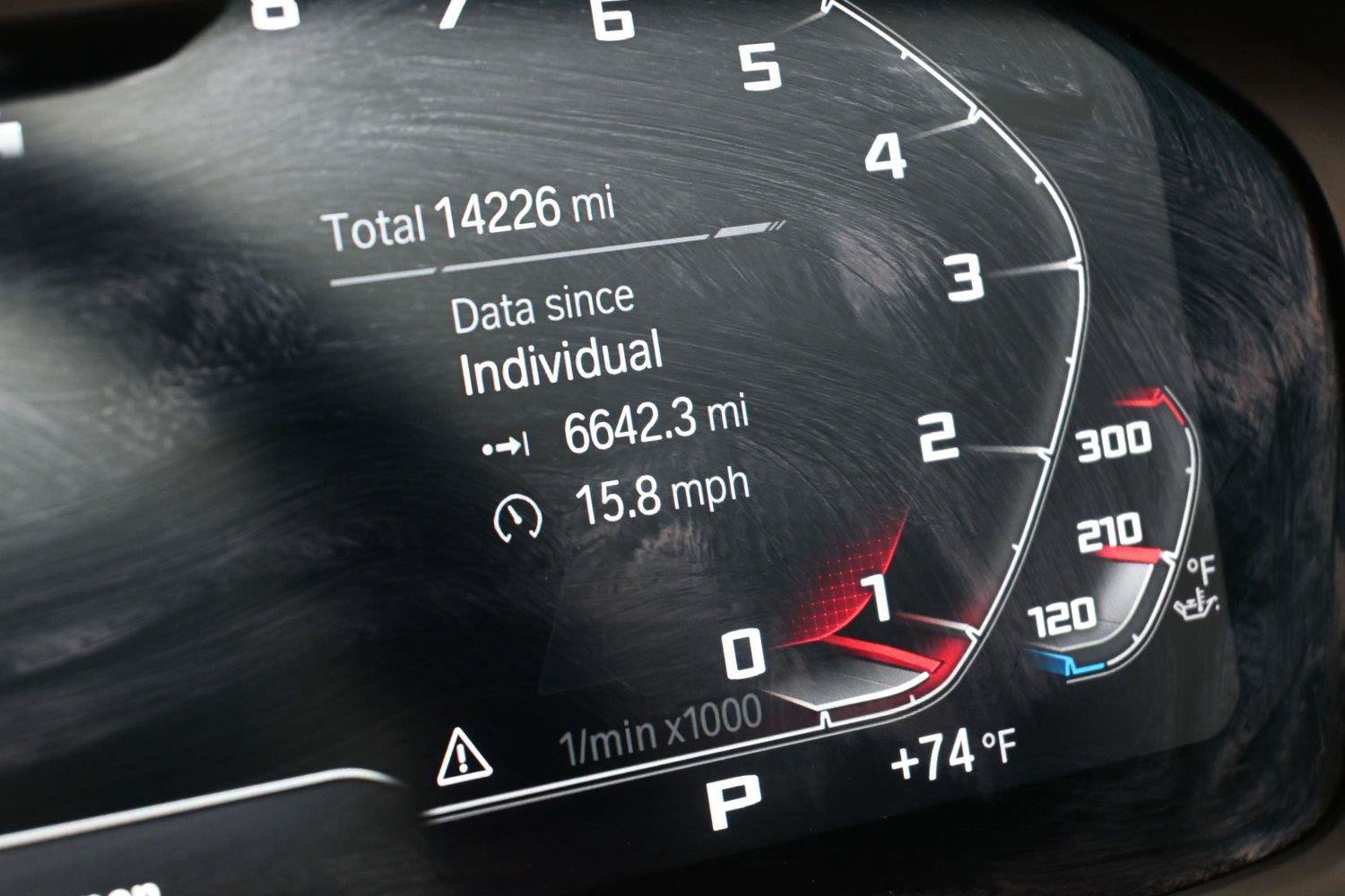 Used 2023 BMW M4 xDrive Competition AWD/4WD image 3
