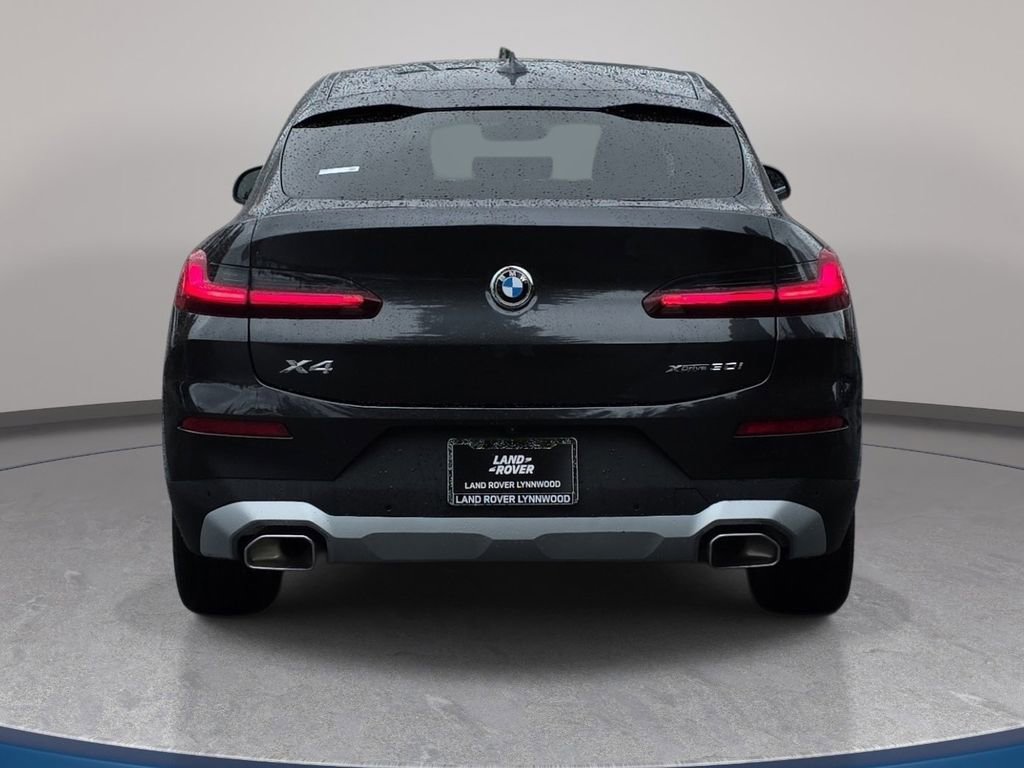 Used 2025 BMW X4 xDrive30i image 7