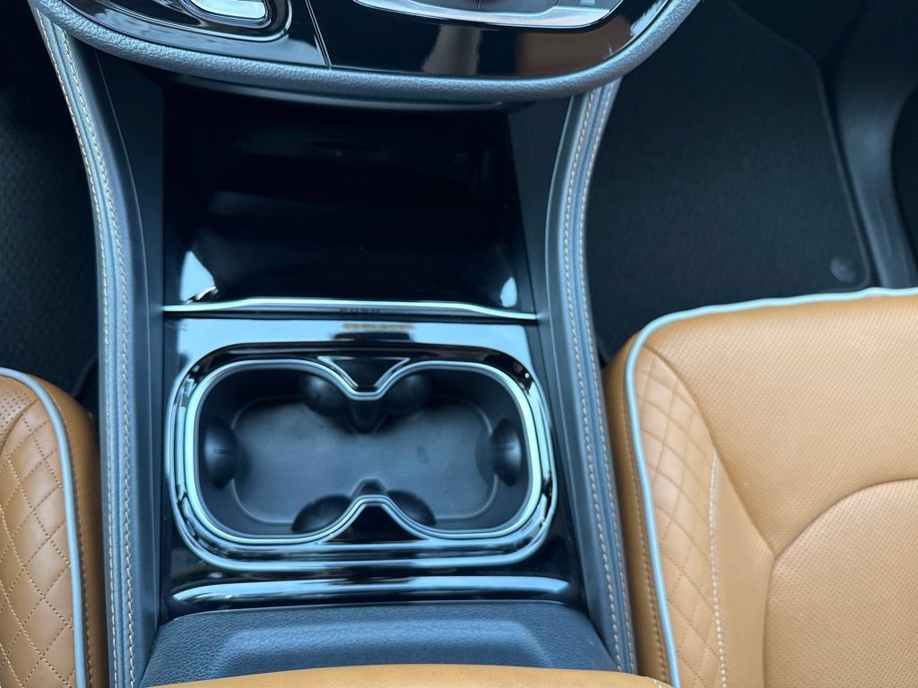 Certified 2023 Chrysler Pacifica Pinnacle FWD image 27