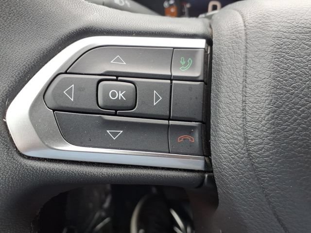 Used 2024 Jeep Compass Latitude AWD/4WD image 25