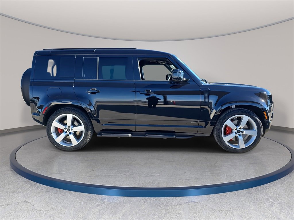 New 2026 Land Rover Defender 110 X image 4