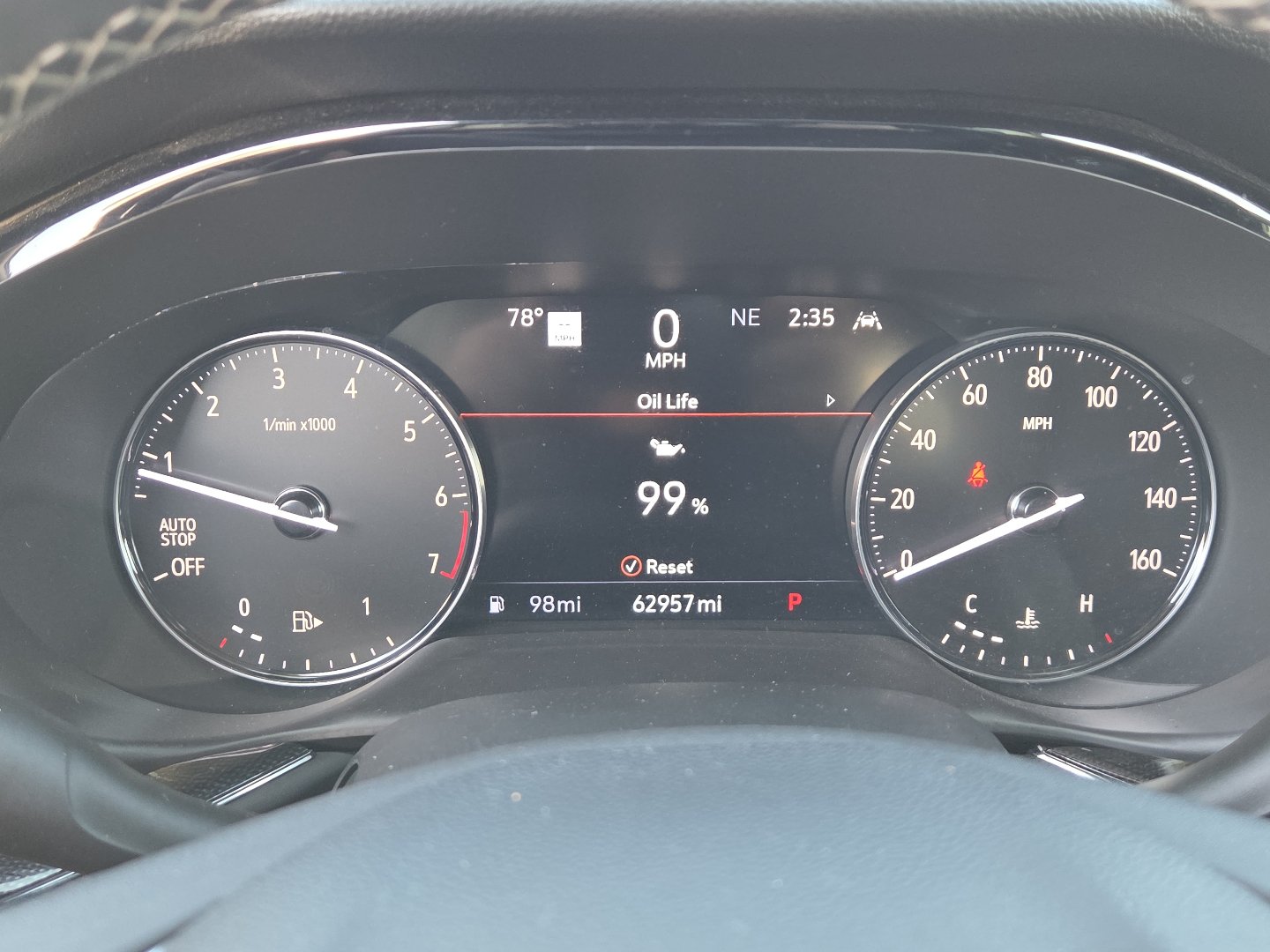 Used 2022 Buick Envision Essence w/ Technology Package II FWD image 28