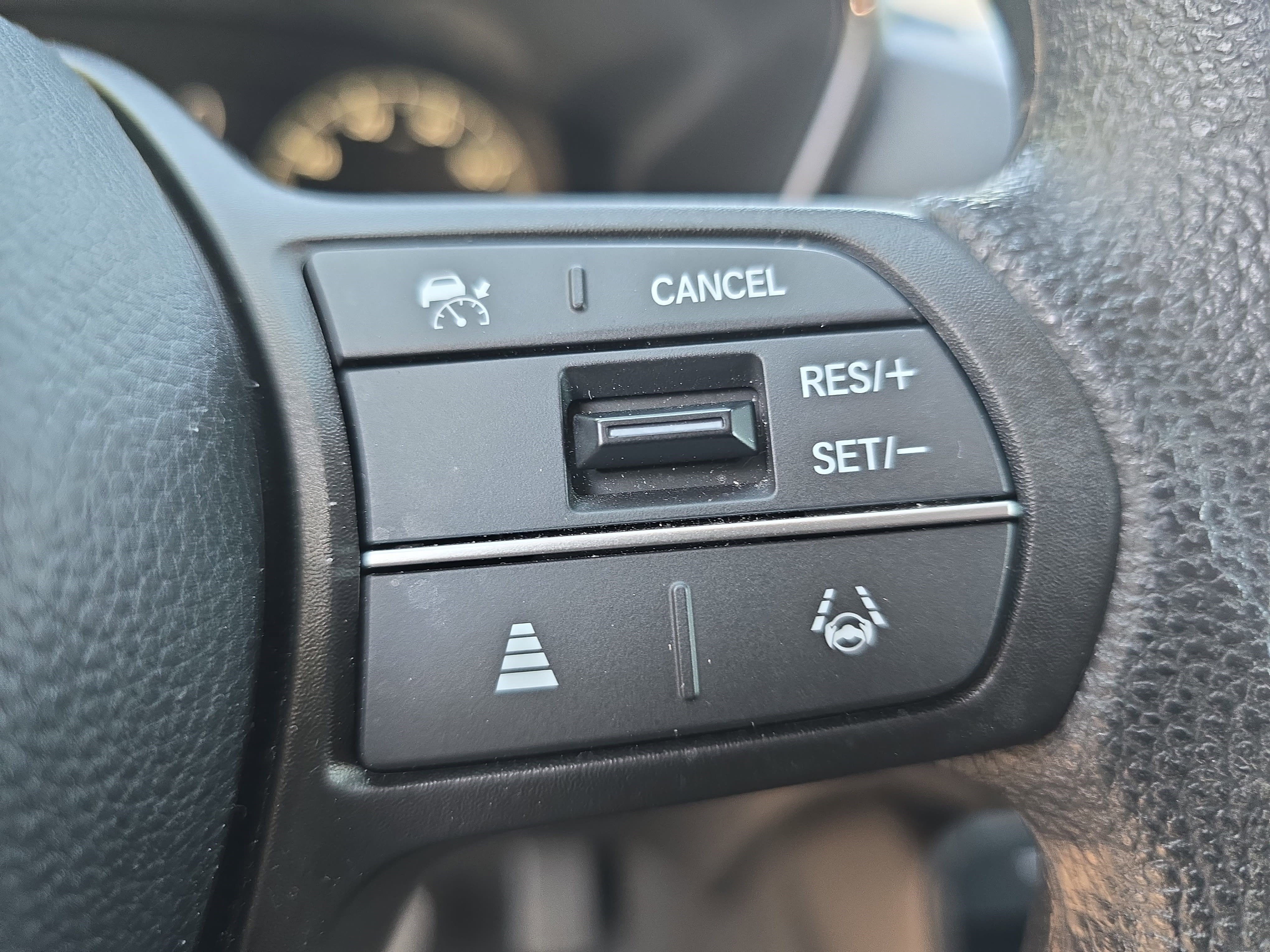 Used 2025 Honda CR-V LX image 17
