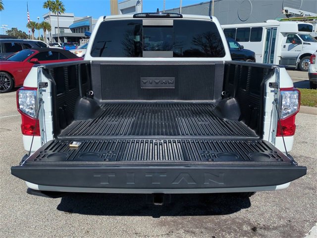Used 2024 Nissan Titan SV w/ SV Convenience Package image 13